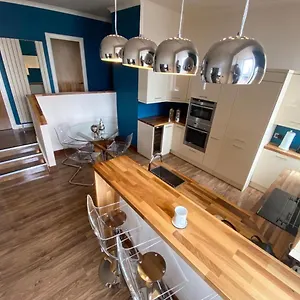 https://pineapple-apartments.hotelsaberdeenuk.com