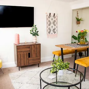  Holiday home Beautiful Character 3 Bed Centre
